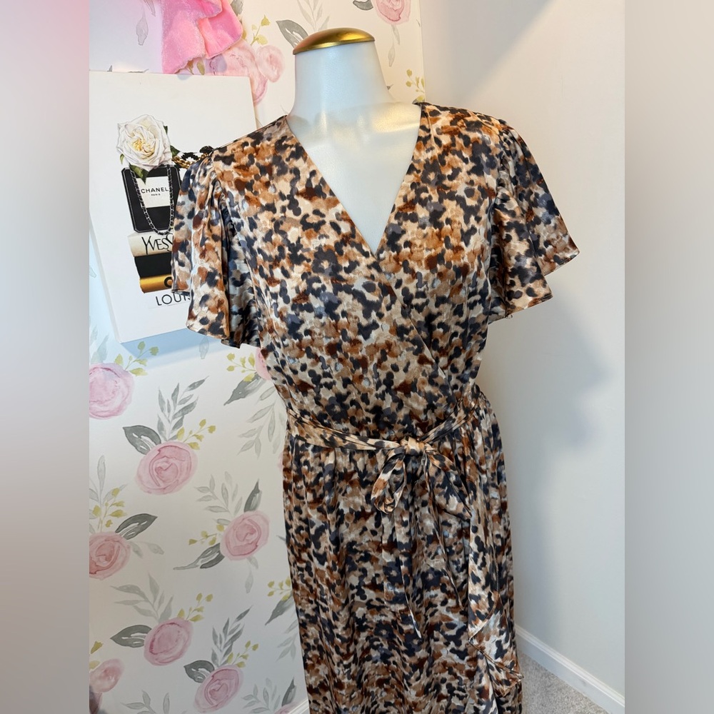 Silky Nicole Miller Dress - Picture 2 of 7